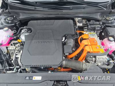 2025 Hyundai Elantra Hybrid SEL Sport - zdjęcie 15 z 18 - miniatura
