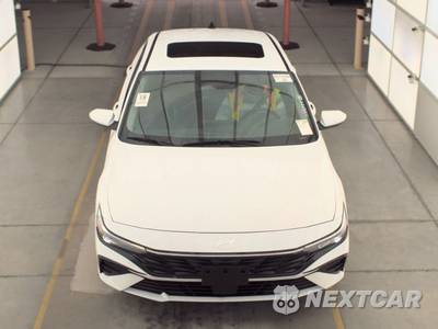 2025 Hyundai Elantra SEL Convenience - zdjęcie 2 z 18 - miniatura