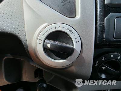 2013 Toyota Tacoma Extended Cab Medium Bed w/Rear Doors - zdjęcie 40 z 75 - miniatura