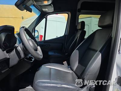 2024 Mercedes-Benz Sprinter 2500 Passenger Van High Roof 170.0" WB - zdjęcie 7 z 24 - miniatura