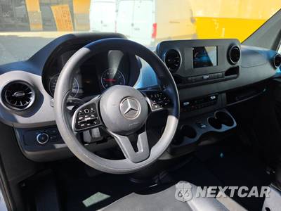 2024 Mercedes-Benz Sprinter 2500 Passenger Van High Roof 170.0" WB - zdjęcie 11 z 24 - miniatura