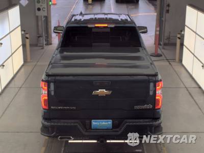 2022 Chevrolet Silverado 1500 High Country Crew Cab Short Bed 3LZ - zdjęcie 5 z 20 - miniatura