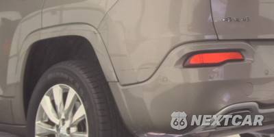 2017 Jeep Cherokee Overland - zdjęcie 23 z 28 - miniatura