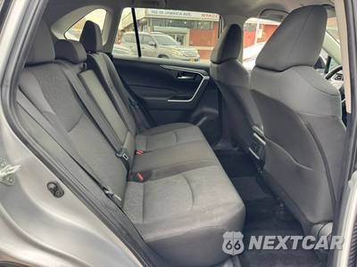 2023 Toyota RAV4 XLE - zdjęcie 15 z 24 - miniatura