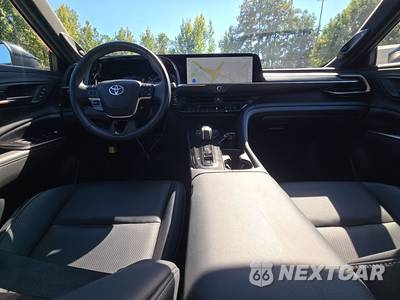 2026 Toyota Crown Platinum - zdjęcie 11 z 20 - miniatura
