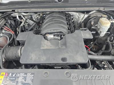 2017 Chevrolet Tahoe LS 1LS - zdjęcie 16 z 52 - miniatura