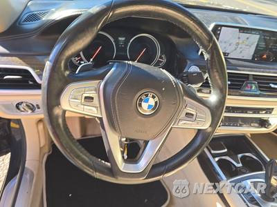2019 BMW 7 Series Sedan 750i xDrive - zdjęcie 10 z 28 - miniatura