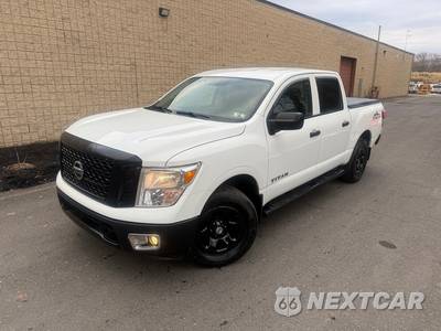 2017 Nissan TITAN S Crew Cab Short Bed - zdjęcie 3 z 86 - miniatura
