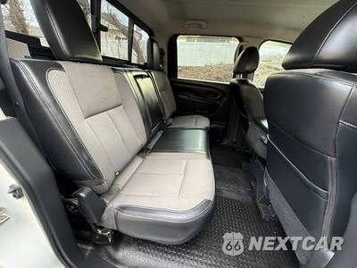 2017 Nissan TITAN S Crew Cab Short Bed - zdjęcie 63 z 86 - miniatura