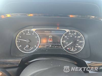 2025 Nissan Pathfinder SV - zdjęcie 12 z 19 - miniatura