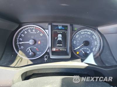2023 Toyota Tacoma TRD Off-Road Crew Cab Medium Bed - zdjęcie 12 z 22 - miniatura