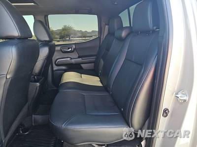 2023 Toyota Tacoma TRD Off-Road Crew Cab Medium Bed - zdjęcie 13 z 22 - miniatura