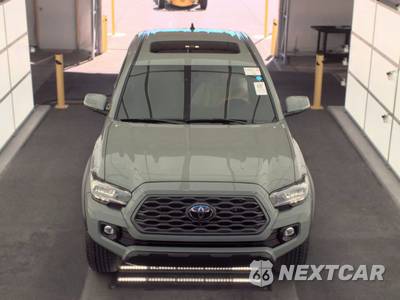 2023 Toyota Tacoma TRD Off-Road Crew Cab Medium Bed - zdjęcie 2 z 22 - miniatura