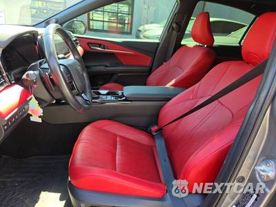 2025 Toyota Camry XSE - zdjęcie 7 z 24 - miniatura