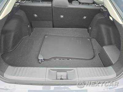 2026 Toyota Prius LE - zdjęcie 16 z 22 - miniatura