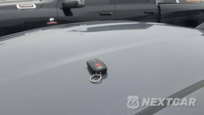 2026 Toyota Prius LE - zdjęcie 17 z 22 - miniatura
