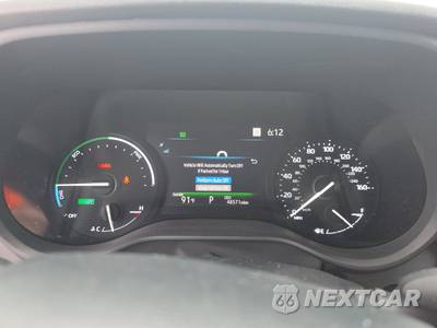 2025 Toyota Sienna LE 8-Passenger 120.5" WB - zdjęcie 12 z 35 - miniatura