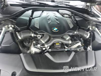 2022 BMW 7 Series Sedan 750i xDrive M SPORT LINE - zdjęcie 15 z 26 - miniatura