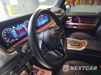 2025 Mercedes-Benz G 550 4MATIC - zdjęcie 10 z 20 - miniatura