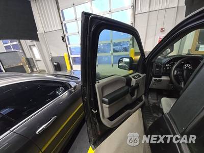 2015 Ford F-150 XL Extended Cab Medium Bed w/Rear Doors - zdjęcie 9 z 32 - miniatura
