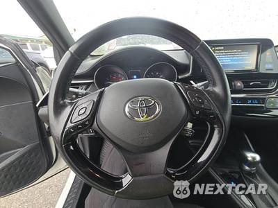 2018 Toyota C-HR XLE - zdjęcie 10 z 21 - miniatura