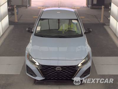 2023 Nissan Altima SR - zdjęcie 2 z 29 - miniatura