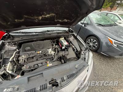 2018 Toyota Camry LE - zdjęcie 27 z 154 - miniatura