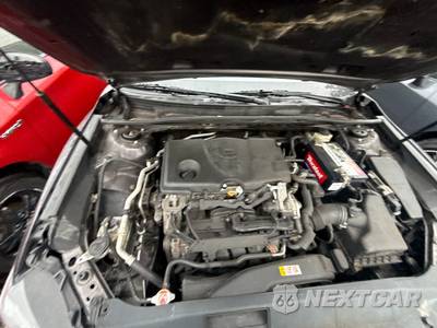 2018 Toyota Camry LE - zdjęcie 46 z 154 - miniatura