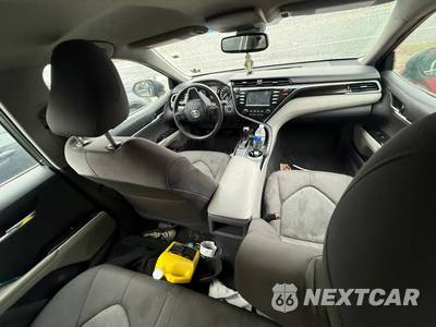2018 Toyota Camry LE - zdjęcie 68 z 154 - miniatura