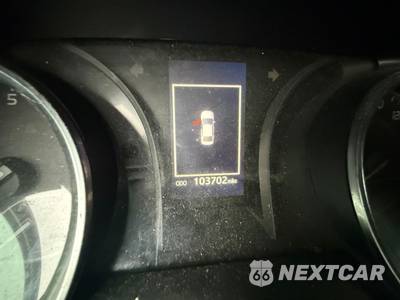 2018 Toyota Camry LE - zdjęcie 70 z 154 - miniatura