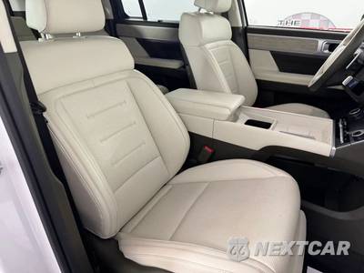 2025 Hyundai Santa Fe Hybrid Calligraphy - zdjęcie 38 z 50 - miniatura
