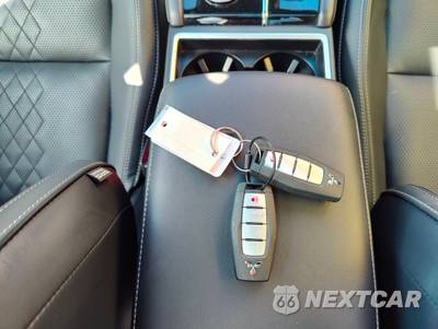 2025 Mitsubishi Outlander PHEV SEL Black Edition - zdjęcie 24 z 53 - miniatura