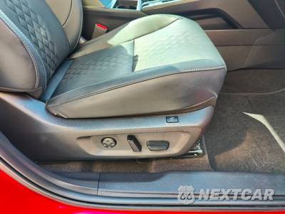 2025 Mitsubishi Outlander PHEV SEL Black Edition - zdjęcie 26 z 53 - miniatura
