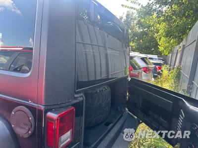 2015 Jeep Wrangler Unlimited Rubicon - zdjęcie 5 z 17 - miniatura