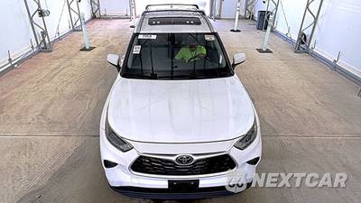 2023 Toyota Highlander XLE - zdjęcie 2 z 43 - miniatura