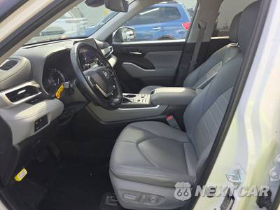 2023 Toyota Highlander XLE - zdjęcie 7 z 43 - miniatura