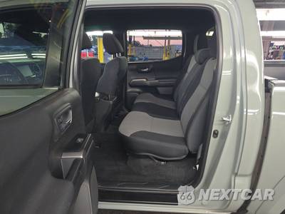 2023 Toyota Tacoma TRD Sport Crew Cab Medium Bed - zdjęcie 13 z 36 - miniatura