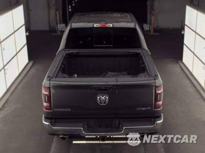 2023 Ram 1500 Laramie Crew Cab Short Bed - zdjęcie 5 z 34 - miniatura
