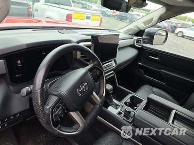 2024 Toyota Tundra Limited Crew Cab Short Bed - zdjęcie 11 z 33 - miniatura