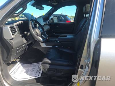2023 Toyota Tundra Platinum Crew Cab Short Bed - zdjęcie 7 z 26 - miniatura