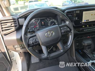2023 Toyota Tundra SR5 Crew Cab Short Bed - zdjęcie 10 z 21 - miniatura