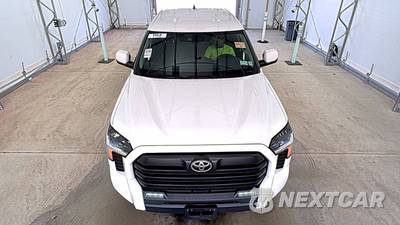 2023 Toyota Tundra SR5 Crew Cab Short Bed - zdjęcie 2 z 21 - miniatura