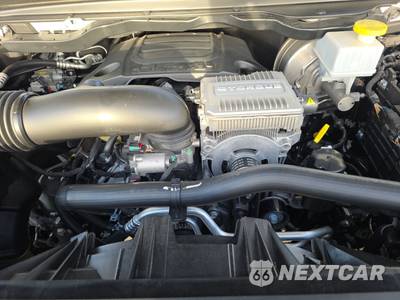 2023 Ram 1500 Limited Crew Cab Short Bed - zdjęcie 15 z 27 - miniatura