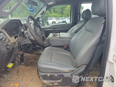 2016 Ford Super Duty F-450 Cab Chassis XL Crew Cab DRW - zdjęcie 7 z 21 - miniatura
