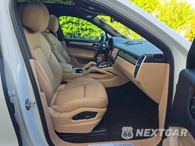 2022 Porsche Cayenne Coupe Platinum Edition - zdjęcie 8 z 26 - miniatura