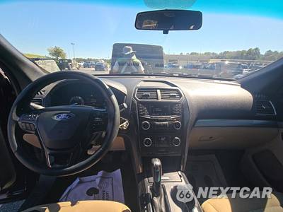 2016 Ford Explorer - zdjęcie 11 z 34 - miniatura