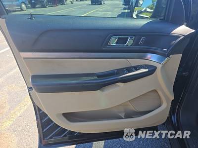 2016 Ford Explorer - zdjęcie 9 z 34 - miniatura