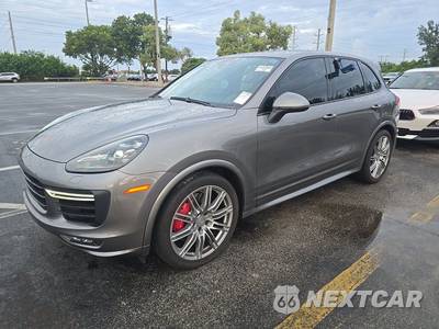 2016 Porsche Cayenne GTS - zdjęcie 1 z 24 - miniatura