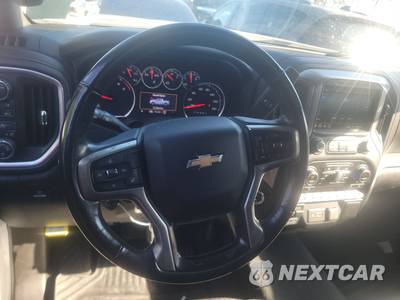 2020 Chevrolet Silverado 1500 LT Crew Cab Short Bed 1LT - zdjęcie 10 z 19 - miniatura