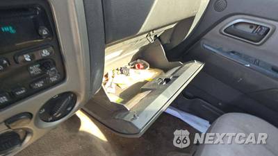 2005 Chevrolet Colorado LS Crew Cab Medium Bed 1SB w/Z85 - zdjęcie 48 z 50 - miniatura